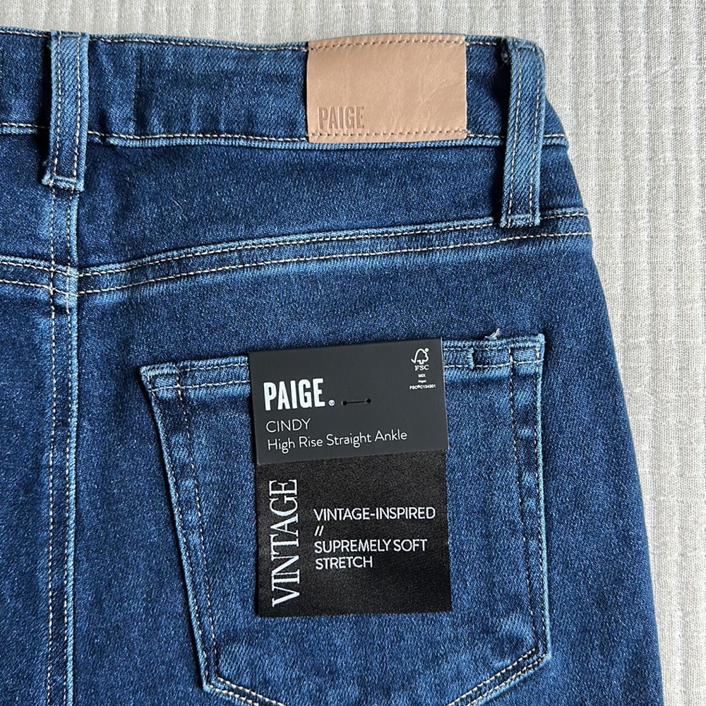 NWT PAIGE Cindy High Rise Straight Ankle Vintage Jeans - Size 26